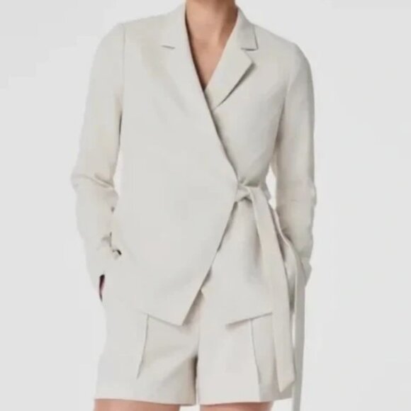SPANX Opacity Crepe Wrap Blazer, Size M, NWT, Parchment color - Picture 7 of 8